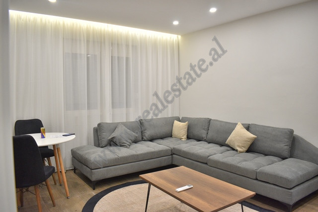 
One bedroom partment for rent in Ndre Mjeda Street, in ish Parku area, in Tirana, Albania.
Positi